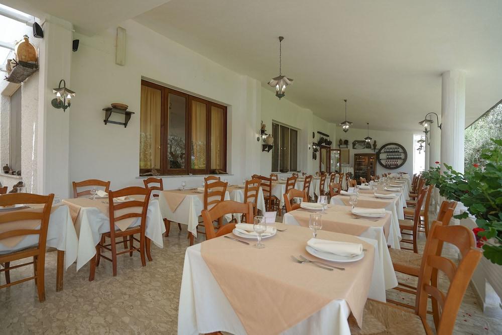 Hotel Residence Costa Azzurra Capo Vaticano Esterno foto