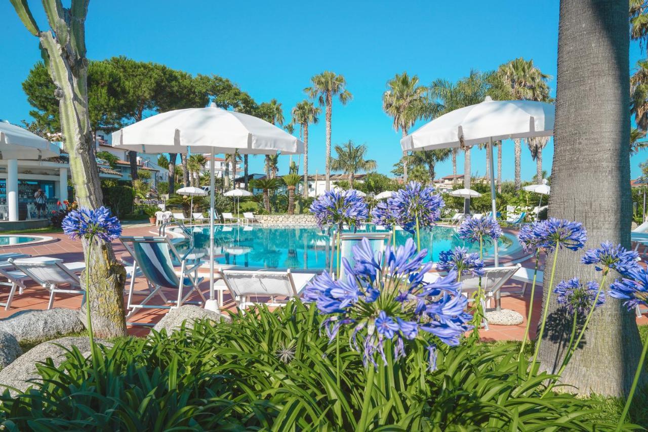 Hotel Residence Costa Azzurra Capo Vaticano Esterno foto